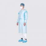 Rhycom EN13795 PP PE Disposable Medical Isolation Gowns With Taping